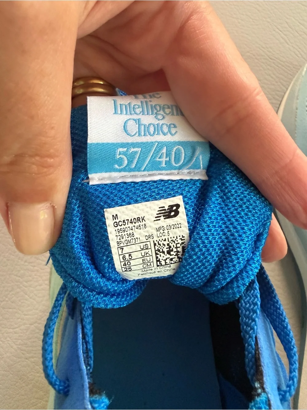 New Balance Grade School 57/40 Sneakers Serene Blue Surf Youth Big Kids 7 Men 40